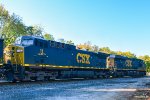 CSX 11 & 946 shunting cars at the Yard